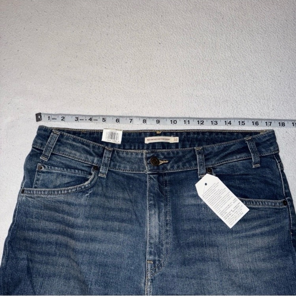 Levi's vintage high rise skinny NWT - Picture 9 of 9